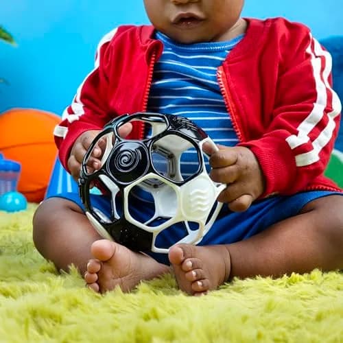 Bright Starts Oball Grippin' Goals Rattle Soccer Ball 12.7cm (5") | BPA-Free Baby Toy for Newborns & Up thumbnail 2
