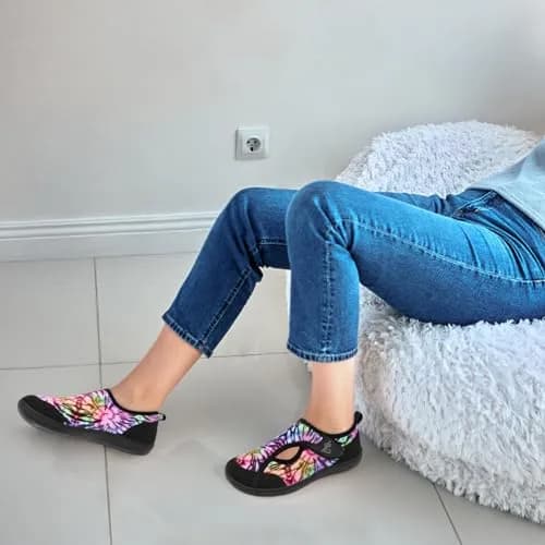 LeIsfIt Women's Wide Diabetic Slippers - Adjustable Arthritis Edema House Shoes, Black Multi, Size 9.5 Wide | Non-Slip Indoor Outdoor thumbnail 3