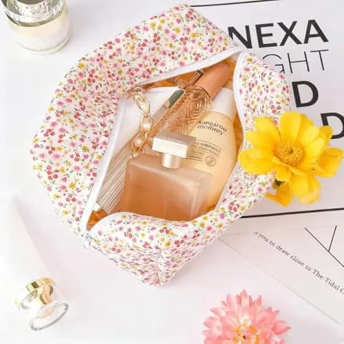 MZLUWM Puffy Coquette Floral Quilted Makeup Bag Large Fashionable Travel Pouch Cute Pink 20cm (7.8in) x 12cm (4.7in) x 10cm (4in) thumbnail 5