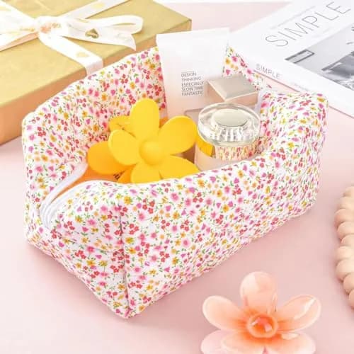 MZLUWM Puffy Coquette Floral Quilted Makeup Bag Large Fashionable Travel Pouch Cute Pink 20cm (7.8in) x 12cm (4.7in) x 10cm (4in) thumbnail 6
