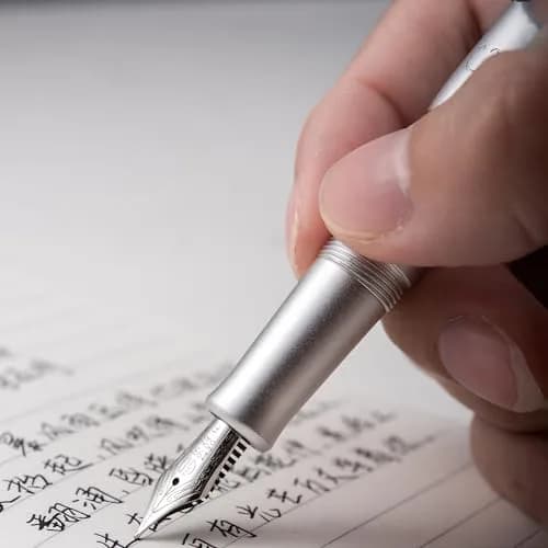 HONG DIAN M1 Fountain Pen Fine Nib, Ice Blue & Submarine Shape Aluminium Short Mini Pocket Travel Pen (105mm / 4.13 inches, 21g) thumbnail 7