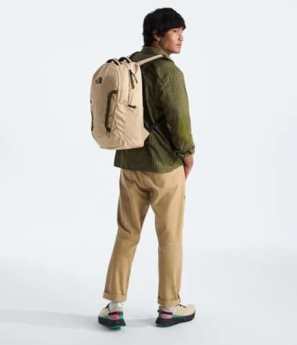 The North Face Vault Everyday Laptop Backpack 27L | Water-Repellent, Ergonomic Support, 15" Laptop Sleeve thumbnail 8