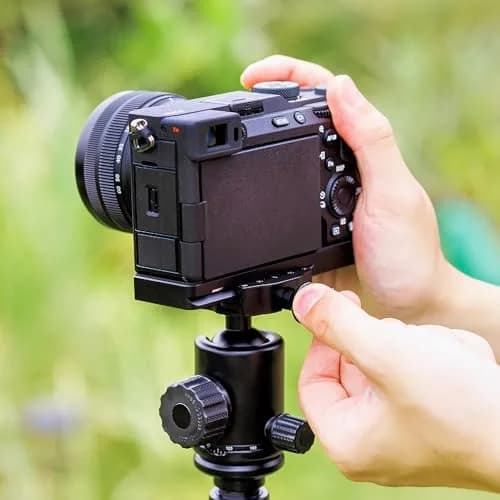 JJC Black Camera Hand Grip for Sony A7CII A7CR | Arca-Type Quick Release Plate & AirTag Compartment thumbnail 9
