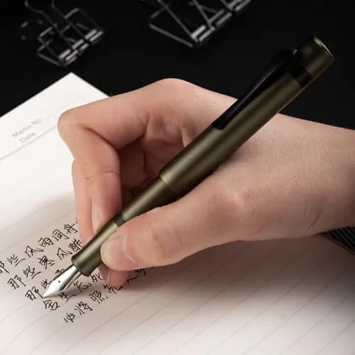 Hongdian M2 Black Forest Mini Fountain Pen Army Green 105mm (4.13 inches) | Smooth Ink Flow Writing Instrument thumbnail 7