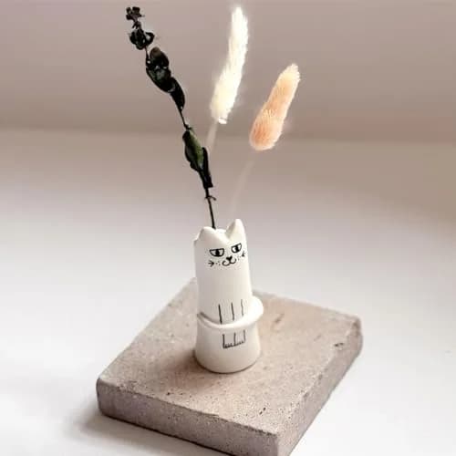 MOUGIGI Set of 5 Cat Flower Vase Bud Ceramic Small Cute Mini Handmade Decor | Unique Cat Flower Vases for Home & Gift thumbnail 4