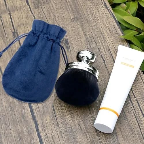 BABYSHEEP Cosmetic Brush 3.2 Inch | Extra Large Body & Face Makeup Applicator with Drawstring Bag thumbnail 7