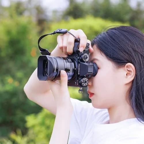 JJC Camera Viewfinder Eyepiece Eye Cup for Fuji GFX100 II & X-H2S | Soft Silicone, Replaces EC-GFX, Blocks Light, Impact-Resistant thumbnail 6