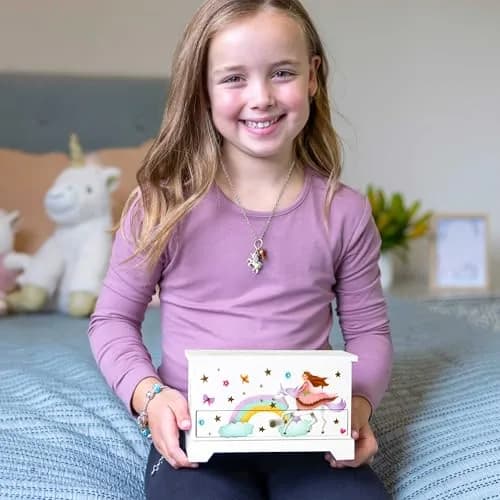 ABI + OLIE Kids Musical Jewelry Box for Girls 8-12 - Princess Castle Unicorn Theme with Charm Bracelets & Necklace, 18.5cm x 11.4cm x 10.9cm thumbnail 5
