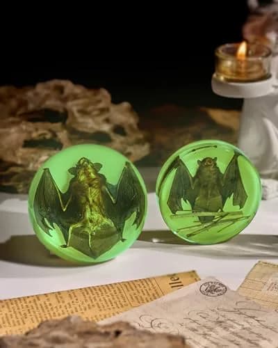 WAVEBEEXS Taxidermy Bat in Resin | Luminous Macabre Decor & Educational Specimen thumbnail 6