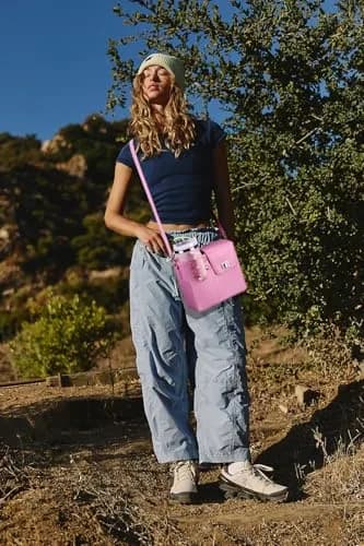 BBIQI Crossbody Water Bottle Purse for 40oz Tumbler | Adjustable Strap, Waterproof Faux Leather, Multi Pocket Storage thumbnail 2
