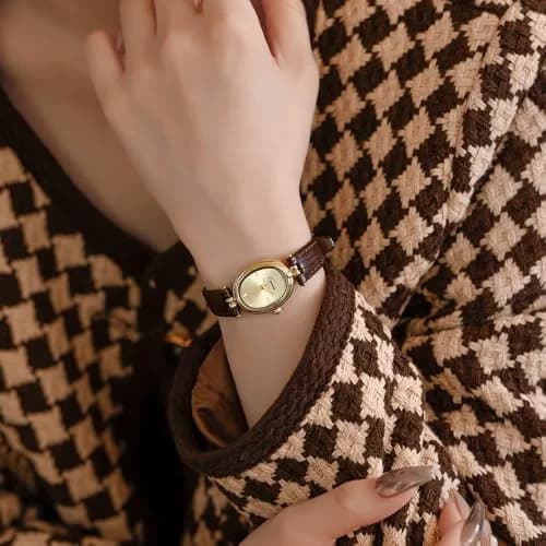 CARLIEN Women's Vintage Oval Quartz Watch 25mm (0.98") | Japanese Movement thumbnail 4