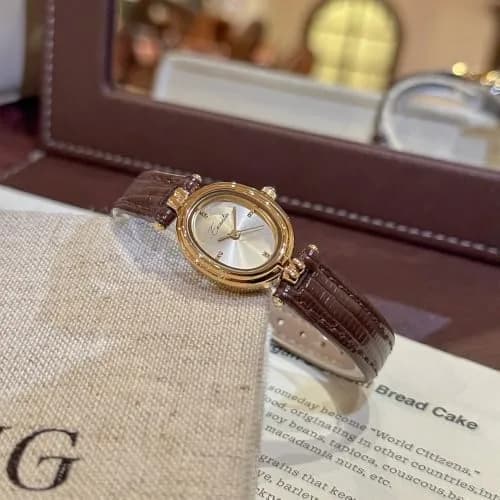 CARLIEN Women's Vintage Oval Quartz Watch 25mm (0.98") | Japanese Movement thumbnail 6