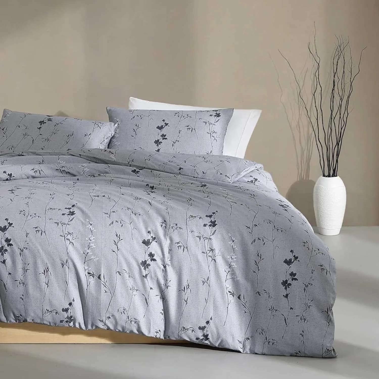 Calvin Klein Soft Queen Duvet Cover Set with Shams | 300TC Cotton Sateen, Floral Pattern, Button Closure (Queen, 88x92 in) - main product image