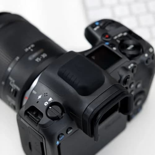JJC Camera ER-SC3 Hot Shoe Cover Cap for Canon EOS R6 R5 Mark II R50 V R1 R8 R7 | Dust & Impact Protection thumbnail 6