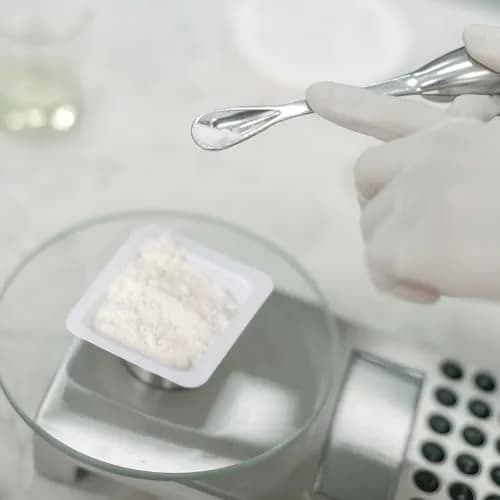 Saysurey 300 Pcs Plastic Weigh Boats 7ml | Disposable Lab Trays for Powder, Epoxy, Food Samples thumbnail 2