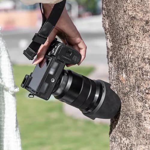 JJC ALC-SH128 Bayonet Lens Hood Shade for Sony E PZ 18-105mm F4 G OSS Lens | Replaces Sony ALC-SH128, Reversible, 72mm Filter Compatible thumbnail 9