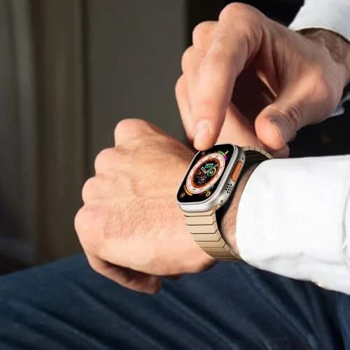 NewWays Metal Link Bracelet Band for Apple Watch Ultra 49mm, Series 9/8/7 45mm, 6/5/4 44mm, SE 44mm | Premium Stainless Steel with Gold Finish thumbnail 6