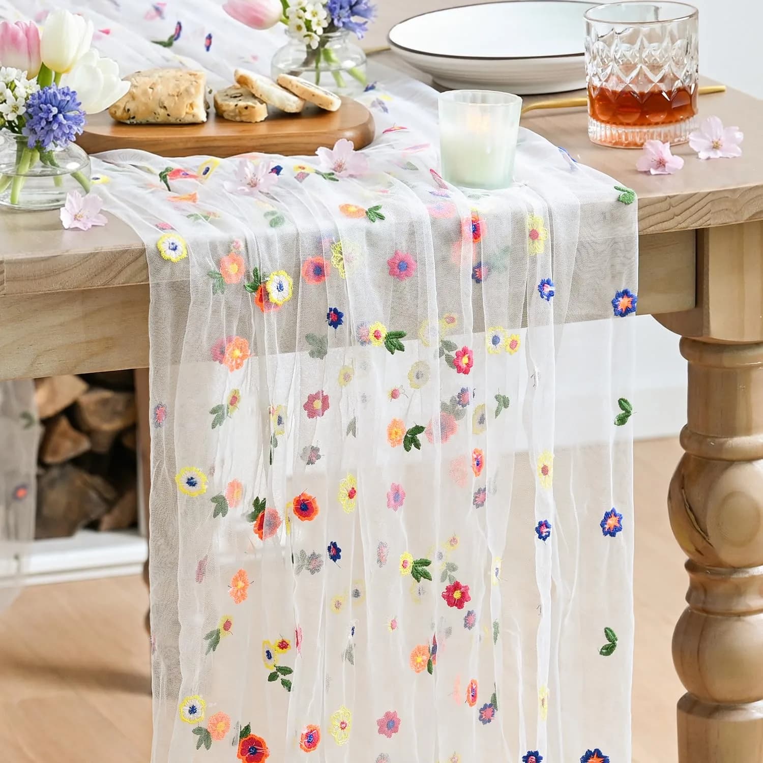 Artoid Mode Embroidery Daisy Gauze Table Runner 71cm x 305cm | Rustic Floral Home Decor