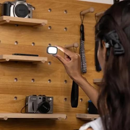 JJC Magnetic Mini LED Light for Camera & Vlog | 3 Color Modes, Rechargeable, Lightweight 15g thumbnail 6