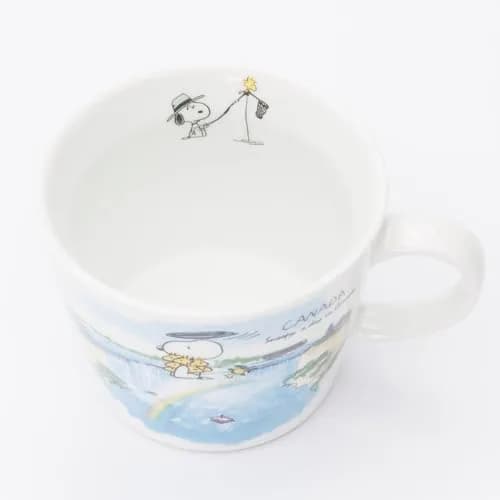 シミズ陶業(Shimizutougyou) Peanuts Snoopy World Travel Canada Mug 340ml | Microwave & Dishwasher Safe thumbnail 2