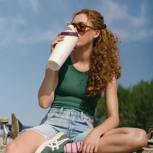Owala FreeSip Sway Insulated Stainless Steel Water Bottle 710ml (24oz) | Triple-Layer Insulation Keeps Drinks Cold 24 Hrs thumbnail 7