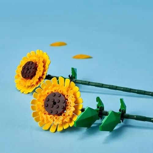 LEGO Sunflowers Building Toy 191 Pieces | Educational STEM Toy for Ages 8+ thumbnail 3