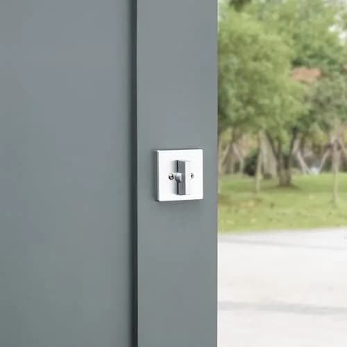 Kwikset 660 Series Entry Handleset with SmartKey Deadbolt, Satin Chrome | Traditional Style thumbnail 3