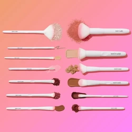 wet n wild Large Eyeshadow Brush for Precision Blending, Pack of 2 thumbnail 2