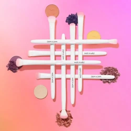 wet n wild Large Eyeshadow Brush for Precision Blending, Pack of 2 thumbnail 3