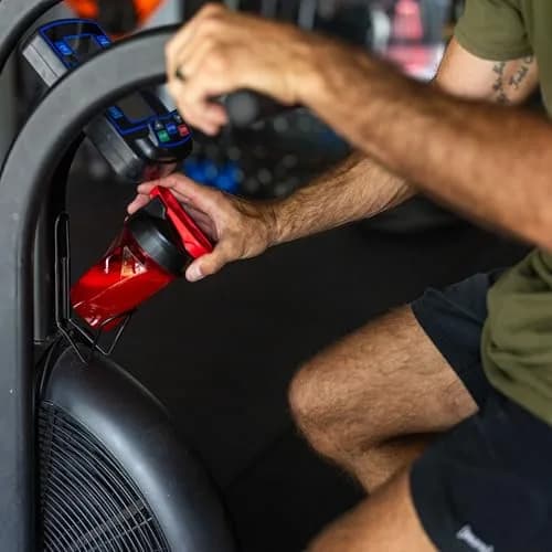 YETI Yonder Helimix Vortex Blender Shaker Bottle 20oz | Leakproof, Dishwasher Safe, USA Made thumbnail 6