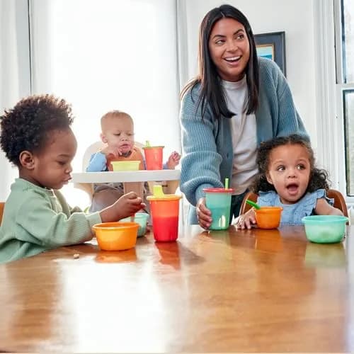 The First Years Take & Toss Rainbow Straw Cups 240ml (10 Oz) | Spill-Proof Toddler Travel Cups thumbnail 4
