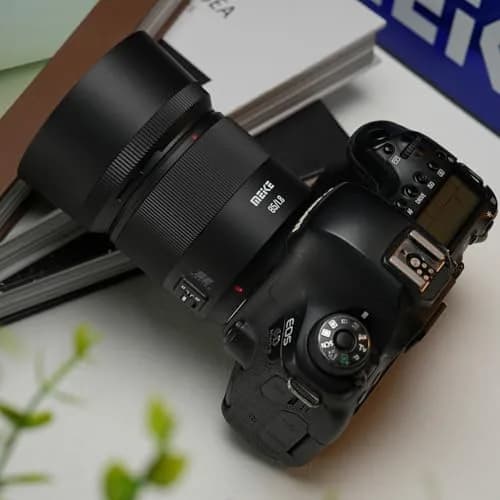 Meike 85mm F1.8 SE II STM AF Full Frame Portrait Lens for Canon EF Mount 85mm (3.35 in) | High Resolution 8K Medium Telephoto thumbnail 4