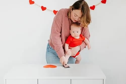 Pearhead Valentine's Day Baby Clean Touch Ink Pad Set with Heart Cards | 2.5" x 3.5" Ink Window thumbnail 9
