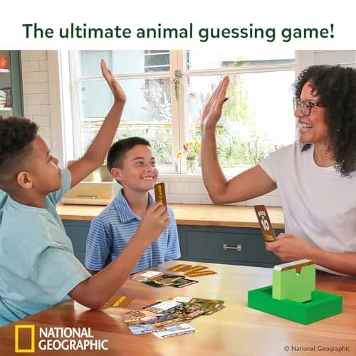 Skillmatics Guess in 10 National Geographic Animals Game | Educational Card Game for Ages 6+ thumbnail 2